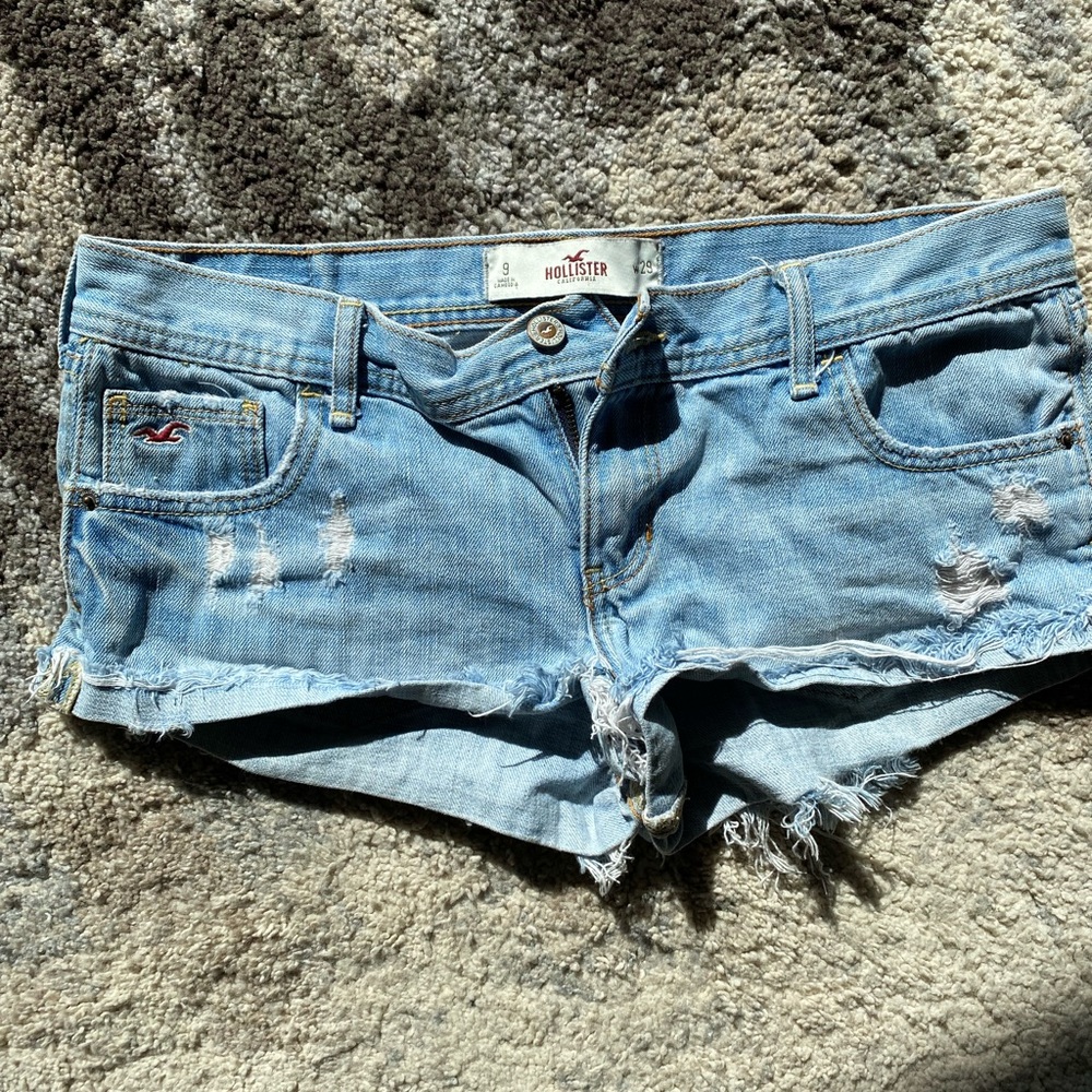Hollister shorts 9